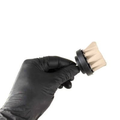 نظافت بدنه خودرو با فرچه دریلی فور بای فور