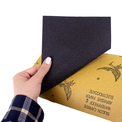 سمباده برای پولیش چراغ خودرو